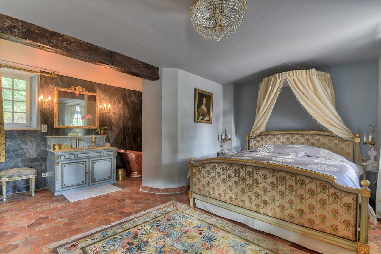 Manoir De La Comtesse Apartment Chailly-en-Biere Luaran gambar